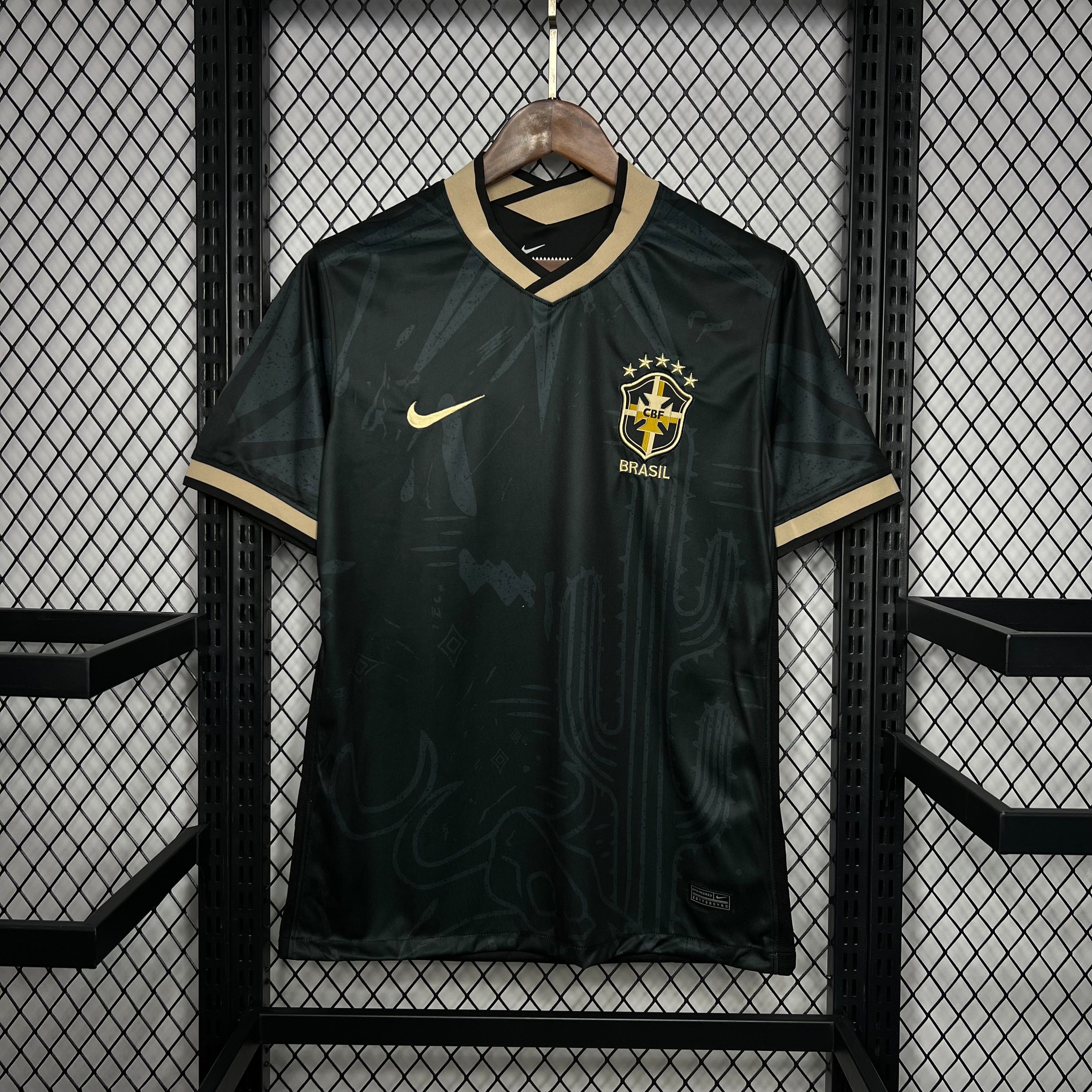 Brasilien Gold Black