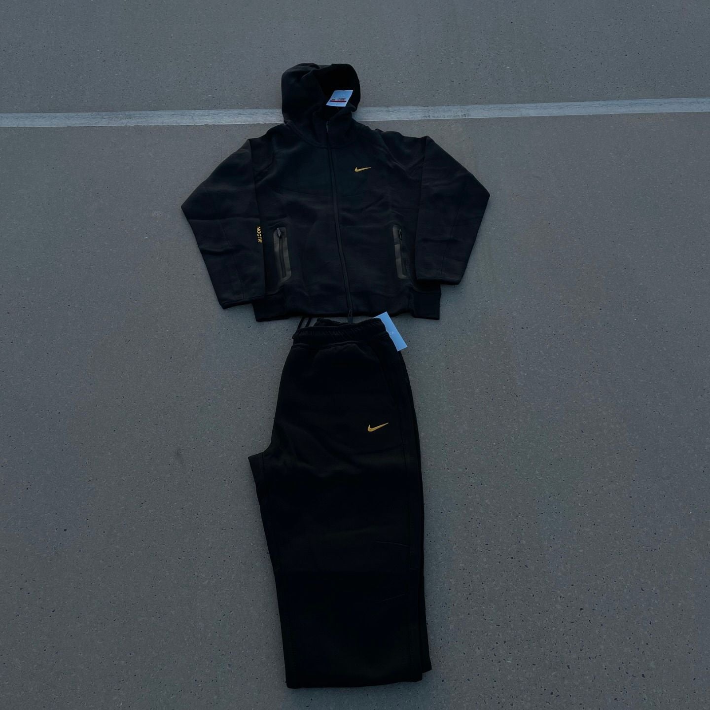 Nike x NOCTA Tech Fleece Schwarz